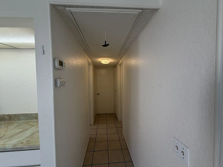 1594 Christopher Ln — Photo 20