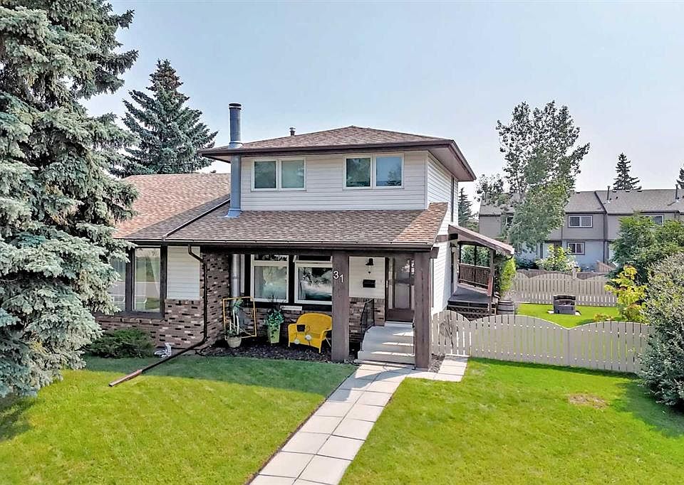 1st image of 31 Ranchero Bay NW
