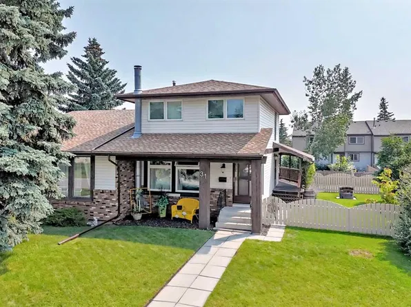 31 Ranchero Bay NW, Calgary, AB T3G 1B6