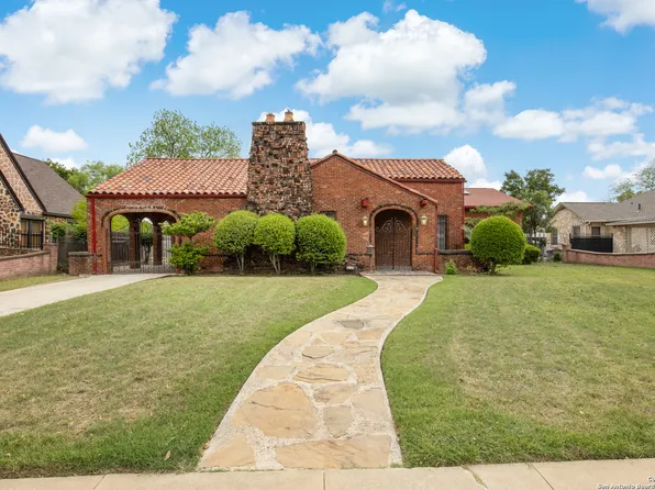 2150 W Summit Avenue, San Antonio, TX 78201