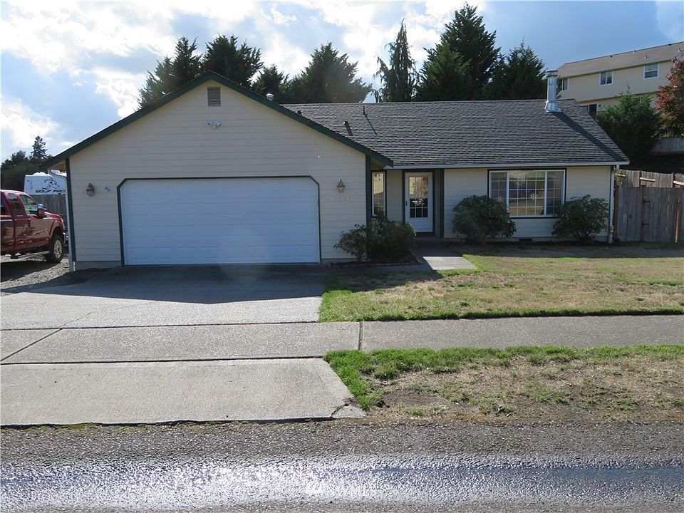 1st image of 1321 Scarlet Oaks Drive SE