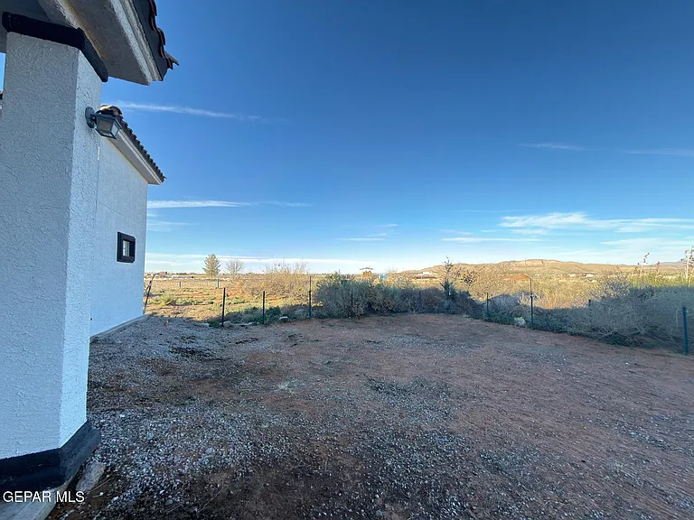 5466 Buffalo Creek Dr — Photo 5