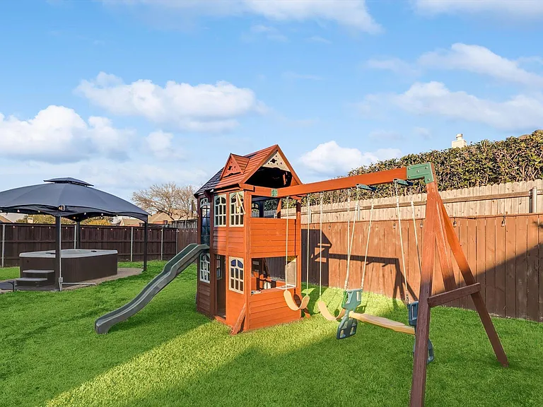 2632 Skinner Dr — Photo 41