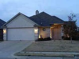 9021 Riverfalls Dr, Fort Worth, TX 76118