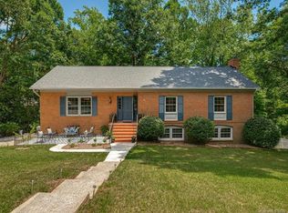 6515 Tensbury Ct, Charlotte, NC 28210