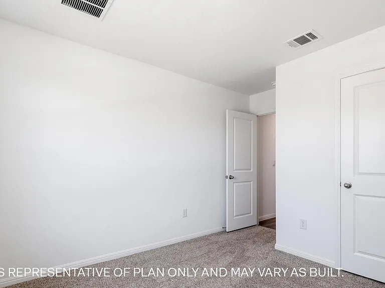 143 Shafter St — Photo 10