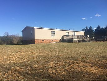 3rd image of 480 Piney Fork Acres Dr