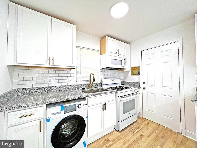 7009 Hawthorne St — Photo 30