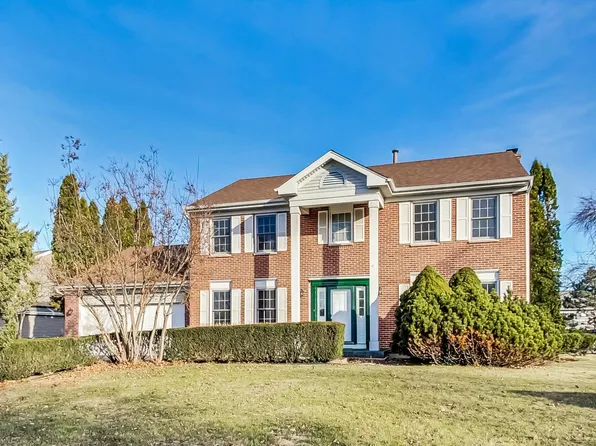 1461 Camden Dr, Gurnee, IL 60031