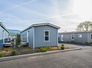 460 Arnos St #27, Talent, OR