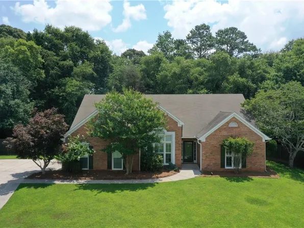 420 Starfire Ct, Suwanee, GA 30024