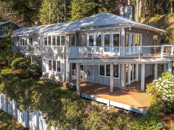 1424 Palisades Drive, Orcas Island, WA 98245