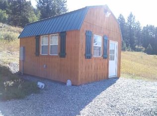 15 Fletcher Rd, Oroville, WA 98844