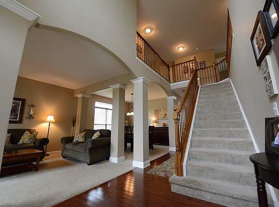4th image of 3283 Homestead Ave