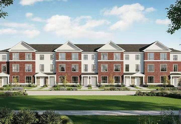 1st image of 12 Massachusetts Ln