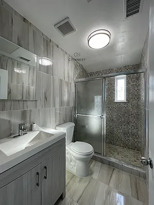 Rented by Citi Nest Group LLC | media 7