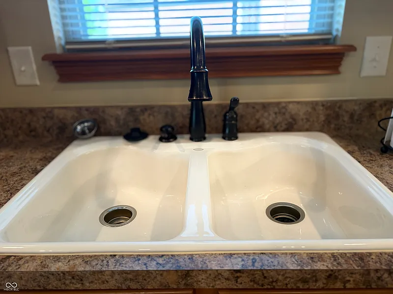 Thumbnail 15