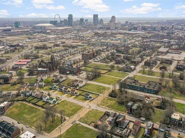 1901 Benton St, Saint Louis, MO 63106