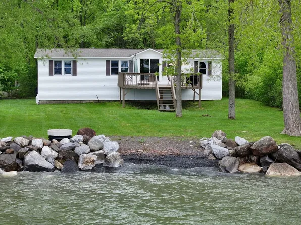 244 Tranquility Lane, St. Albans Town, VT 05478