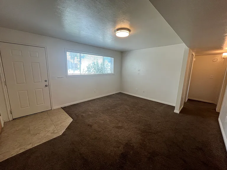 171 E 850 S #171 — Photo 3