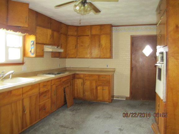 3rd image of 201 Johnson Ave
