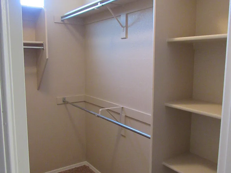 5303 N 7th St #208 — Photo 16