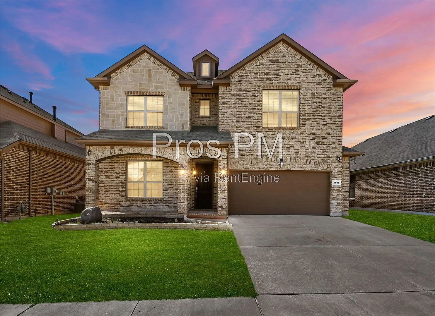 4 bed, 2.5 bath, 3003 sqft, $2,655 — Photo 1
