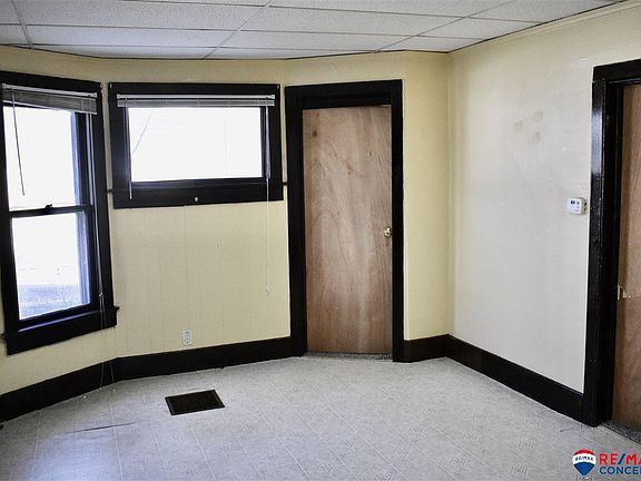 5th image of 2963 Dudley St