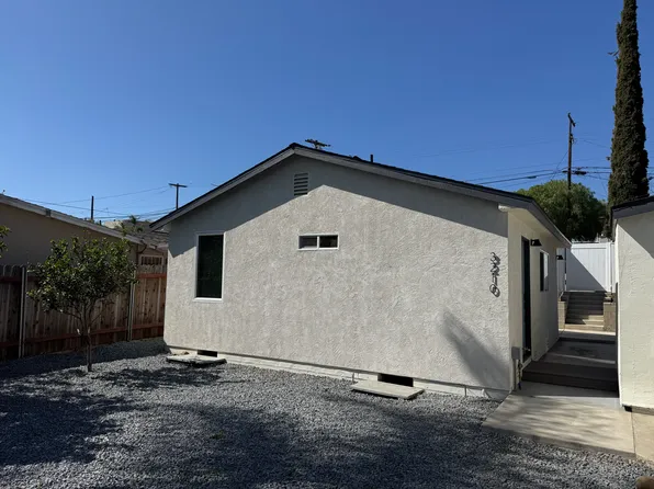 3210 Menlo Ave, San Diego, CA 92105