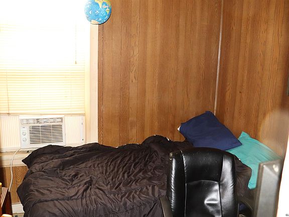 2nd image of 109 Lancaster St