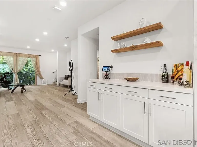 4374 Nautilus Way #8 — Photo 6