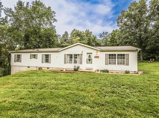 4279 Lakeview Dr, Hillsboro, MO 63050