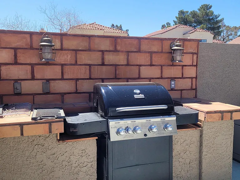 Agustine Cir — Photo 21