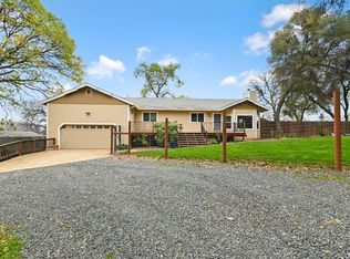 19440 Edgett Ln, Penn Valley, CA 95946