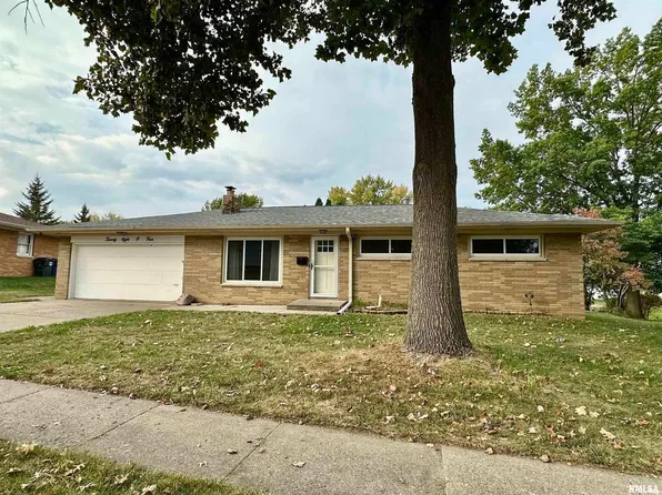 2804 Oak St, Davenport, IA 52804