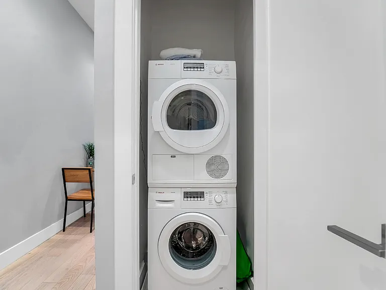 945 W End Ave #1D2 — Photo 7