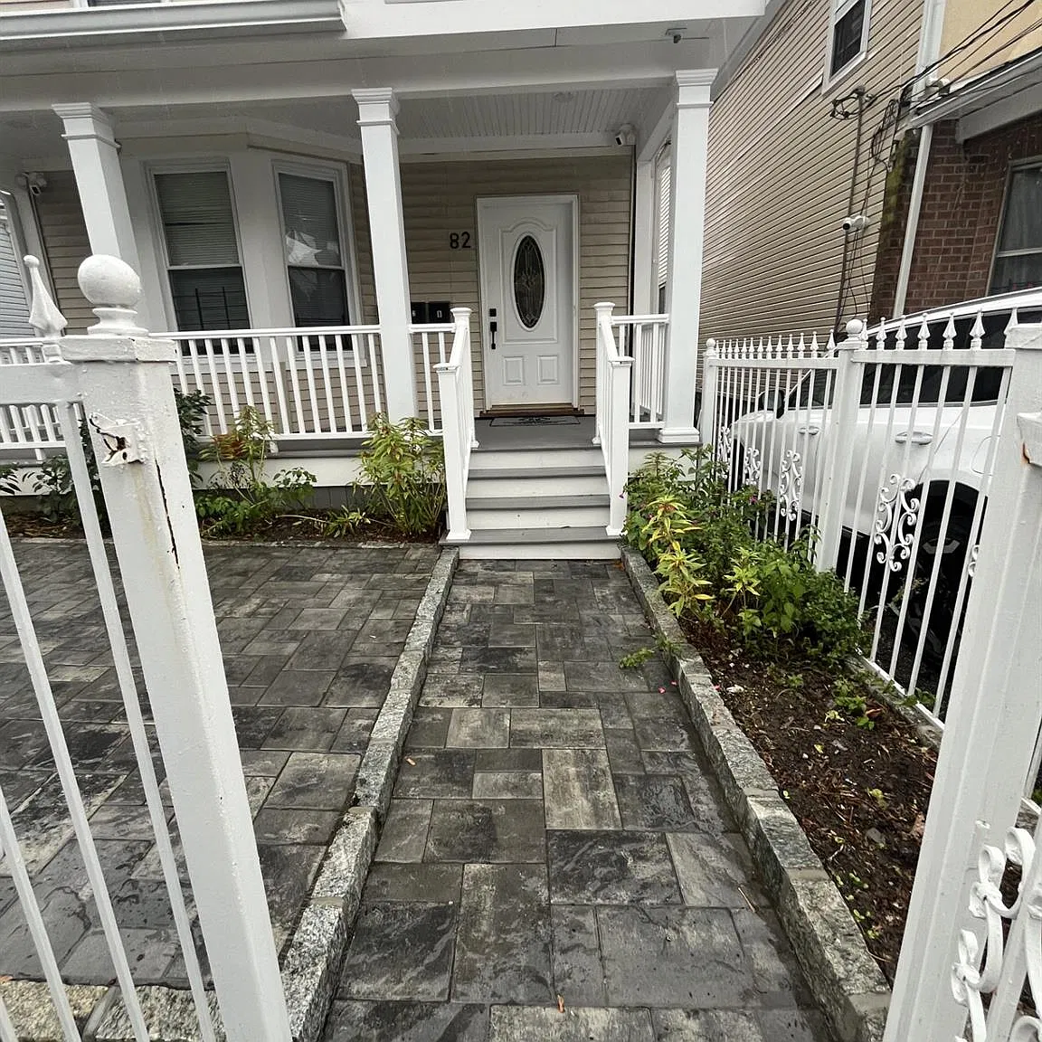 2 bed, 1200 sqft, $3,200 — Photo 4