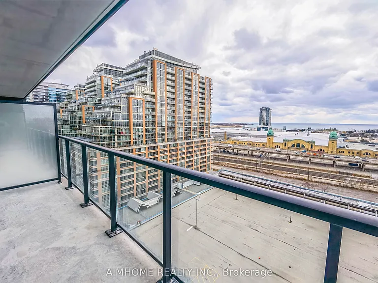 135 Liberty St #1001 — Photo 9
