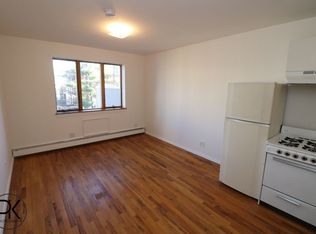 257 Eckford St #2B, Brooklyn, NY 11222