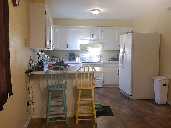 4th image of 4420 S Frankfort Ave
