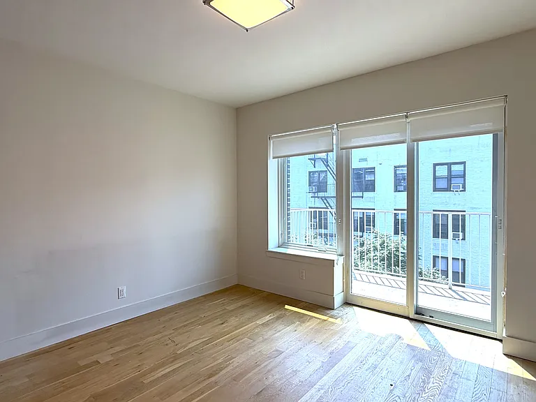 1704 Ocean Ave #6D — Photo 4