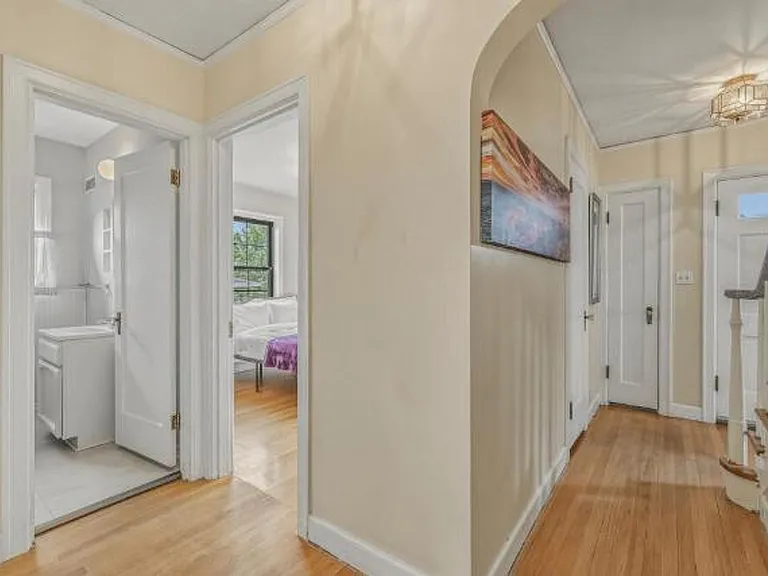 1527 Pacific Ter — Photo 15
