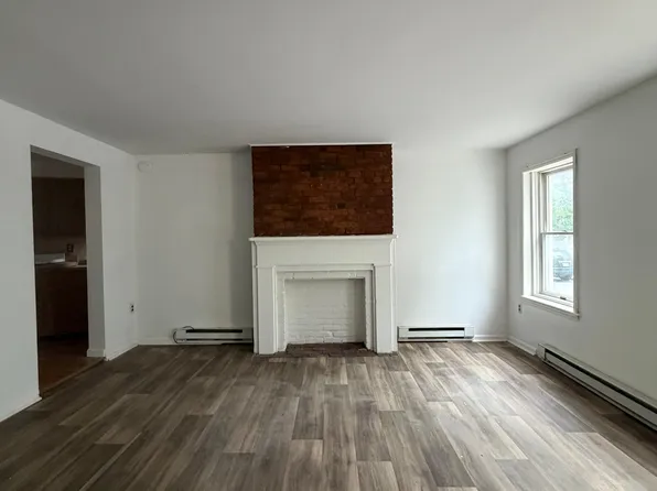 117-119 N College St #1, Schenectady, NY 12305