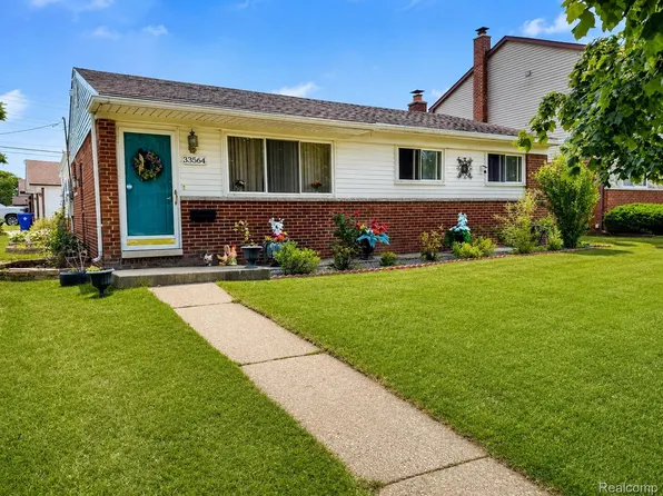 33564 Vista Way, Fraser, MI 48026