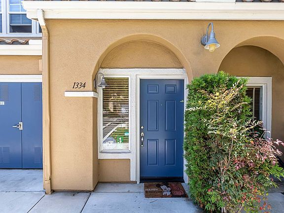 3rd image of 1334 Starry Way