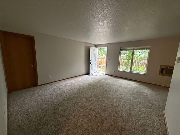 3rd image of 457 NW 17th St #2