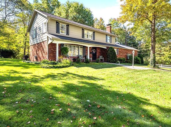 1201 N Blair St, Portage, PA 15946