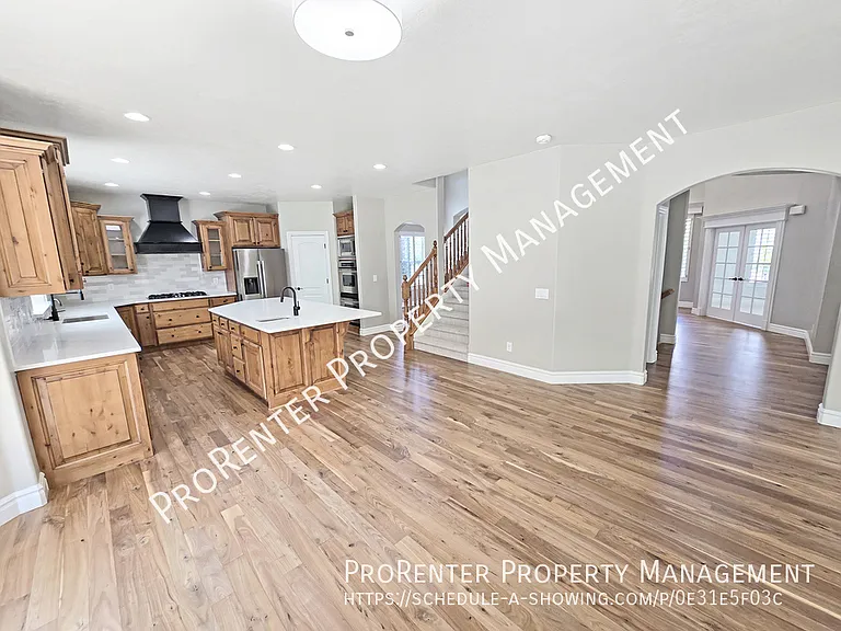 843 Eaglepointe Dr — Photo 13