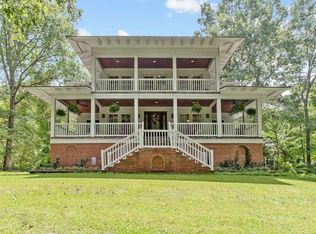 415 River Bluff Dr, Dunn, NC 28334