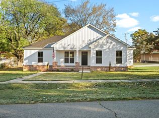 409 E Park Ave, Bald Knob, AR 72010